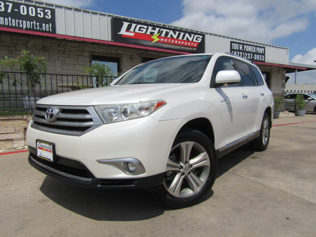 2013 TOYOTA Highlander
