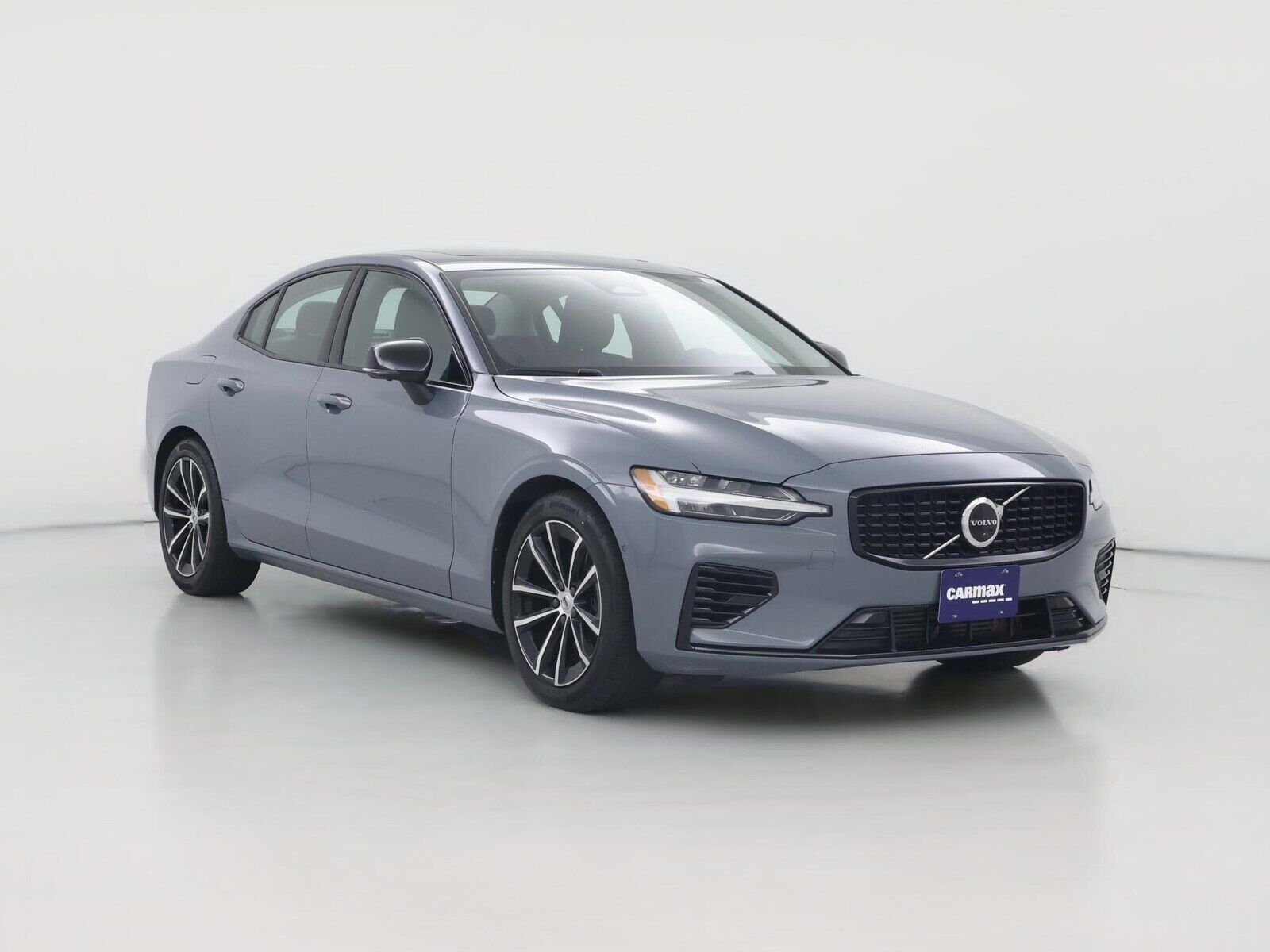 2023 VOLVO S60