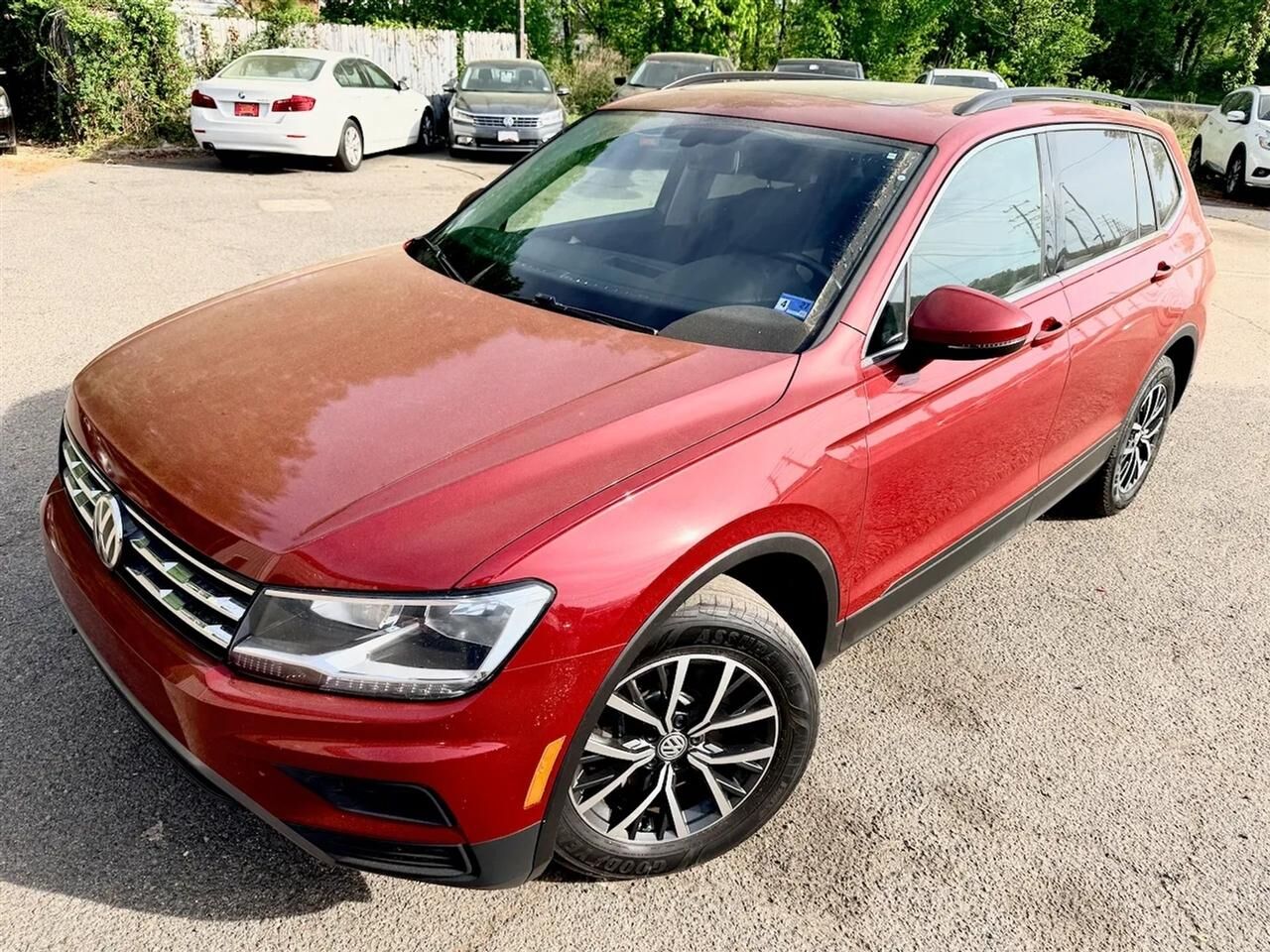 2019 VOLKSWAGEN Tiguan
