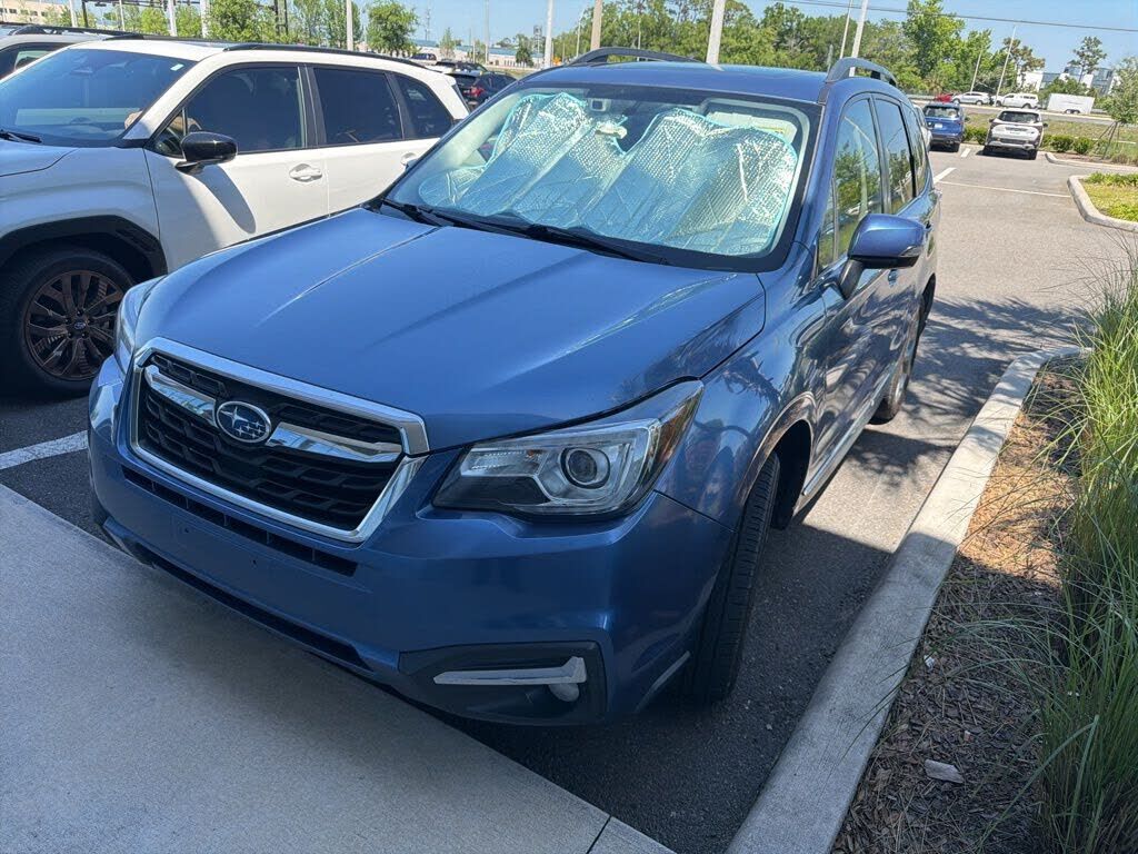 2017 SUBARU Forester