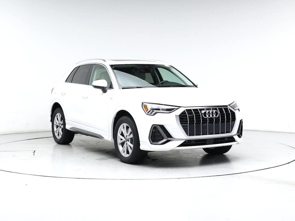2023 AUDI Q3