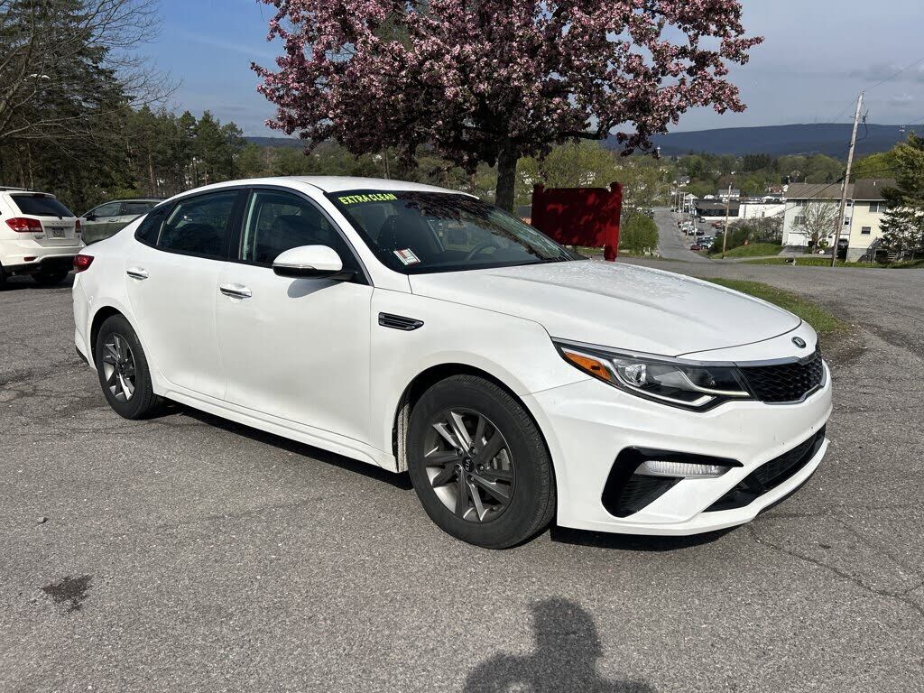 2019 KIA Optima