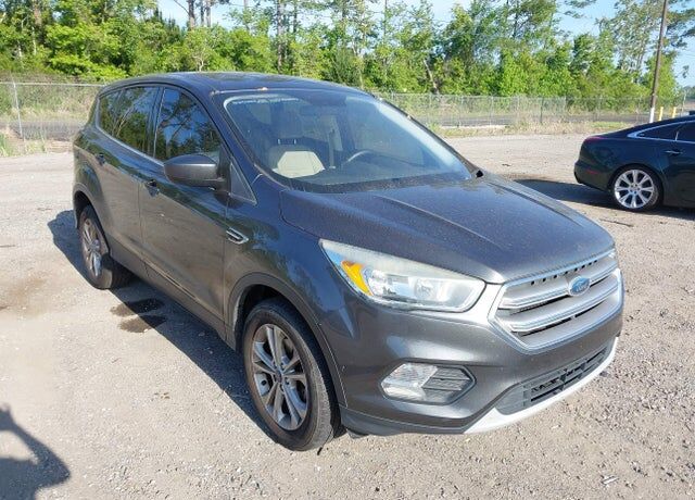 2017 FORD Escape