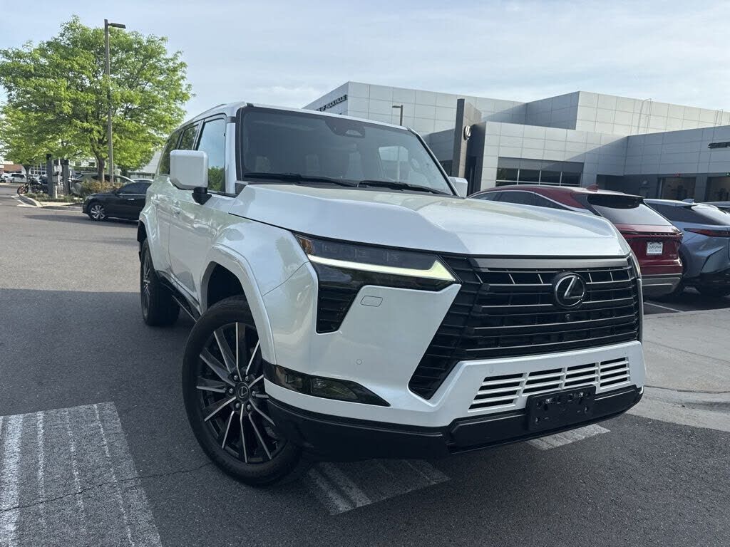 2024 LEXUS GX