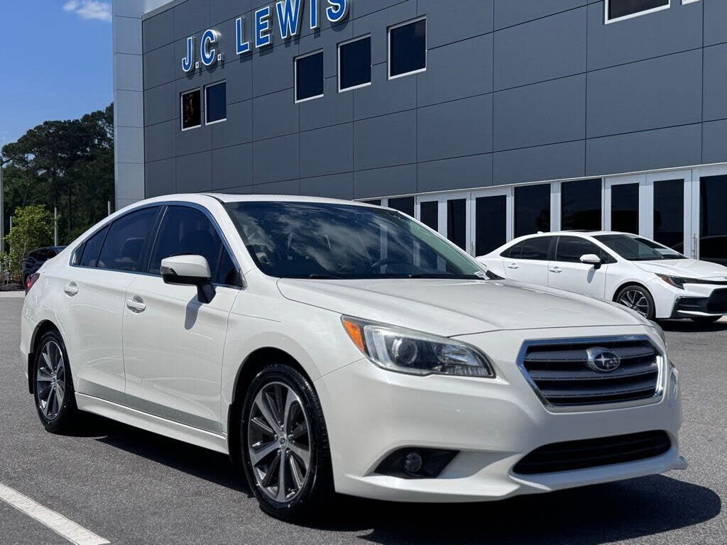 2016 SUBARU Legacy