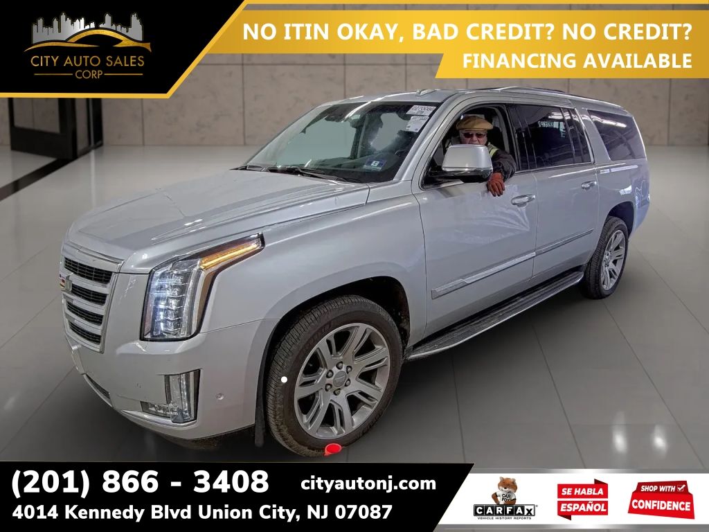 2017 CADILLAC Escalade ESV