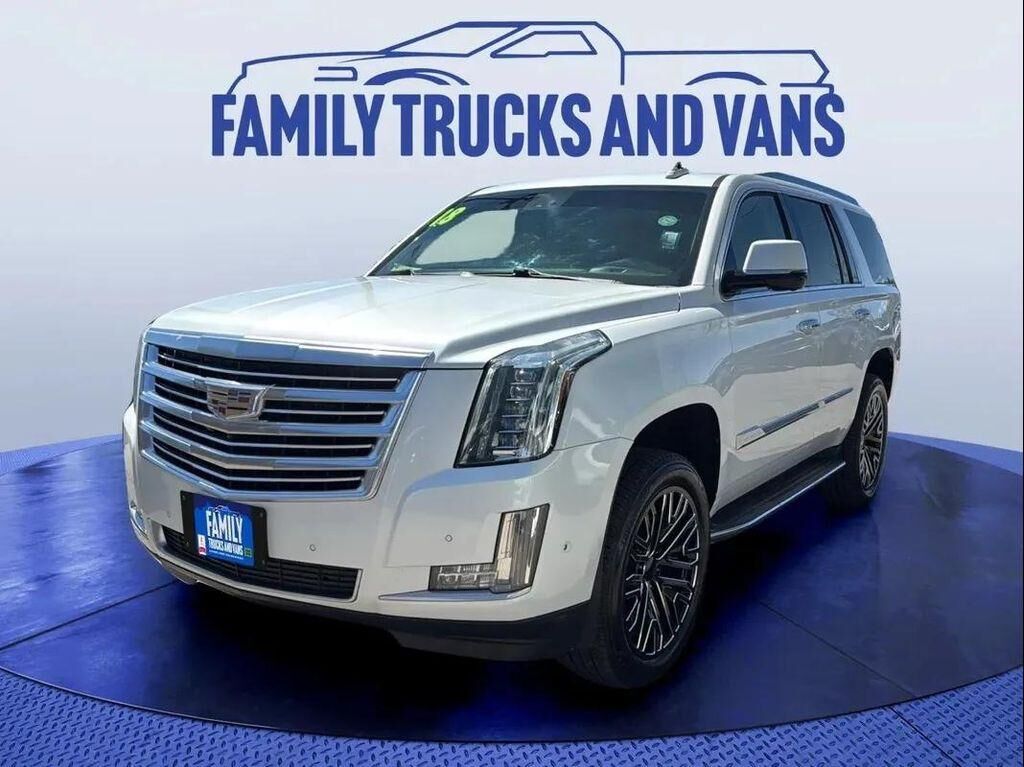 2018 CADILLAC Escalade