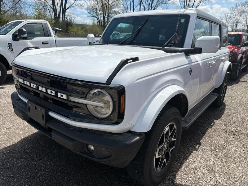 2023 FORD Bronco