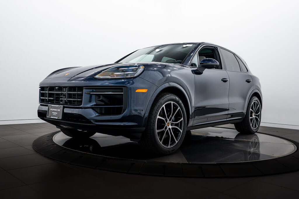 2026 PORSCHE Cayenne