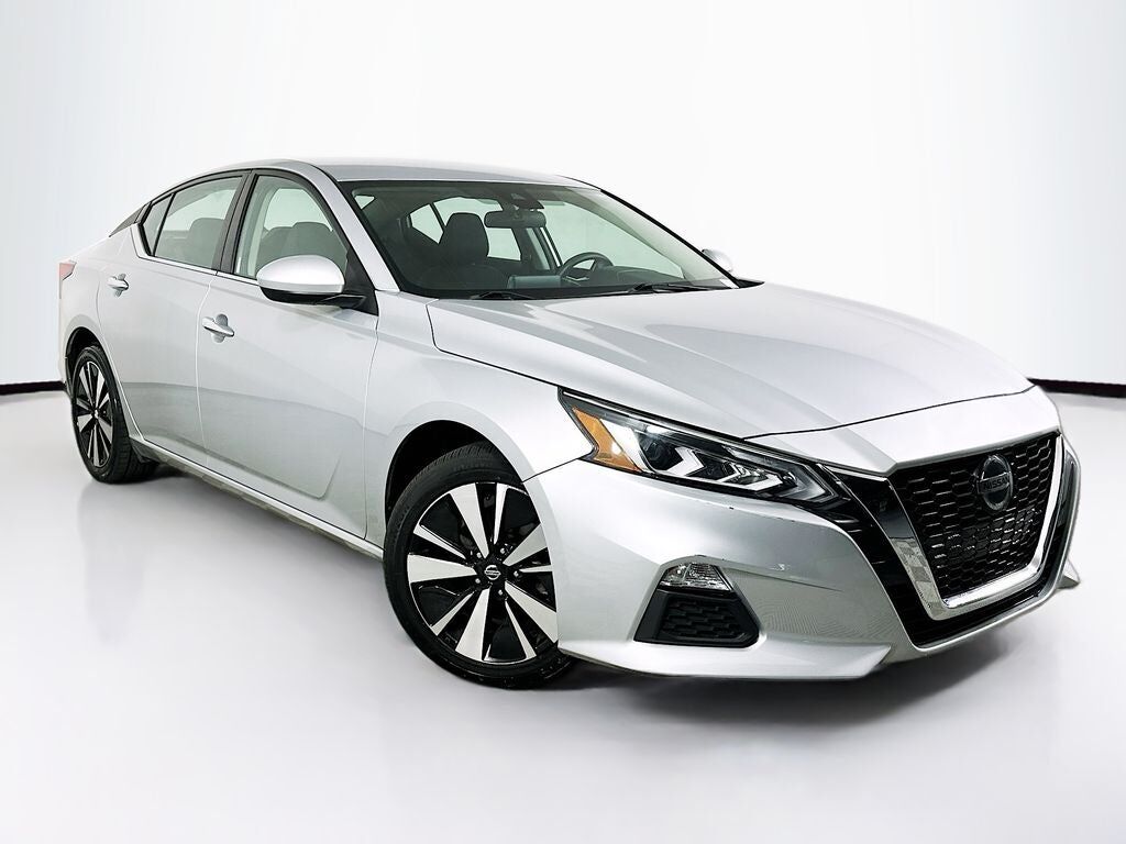 2021 NISSAN Altima