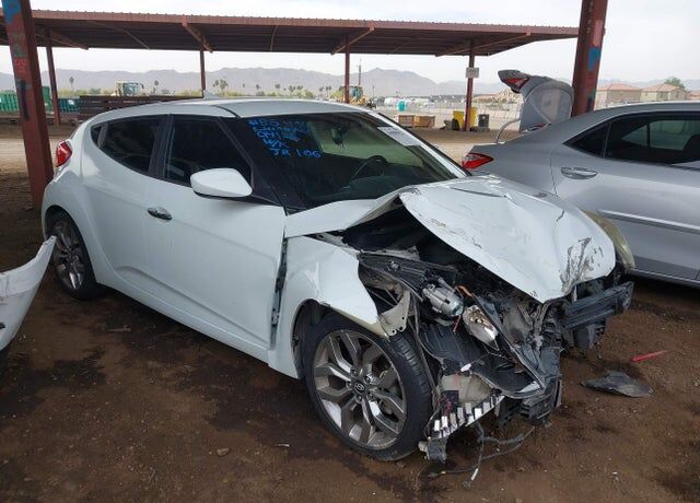 2014 HYUNDAI Veloster