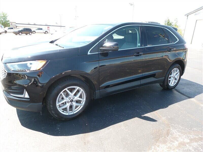 2024 FORD Edge
