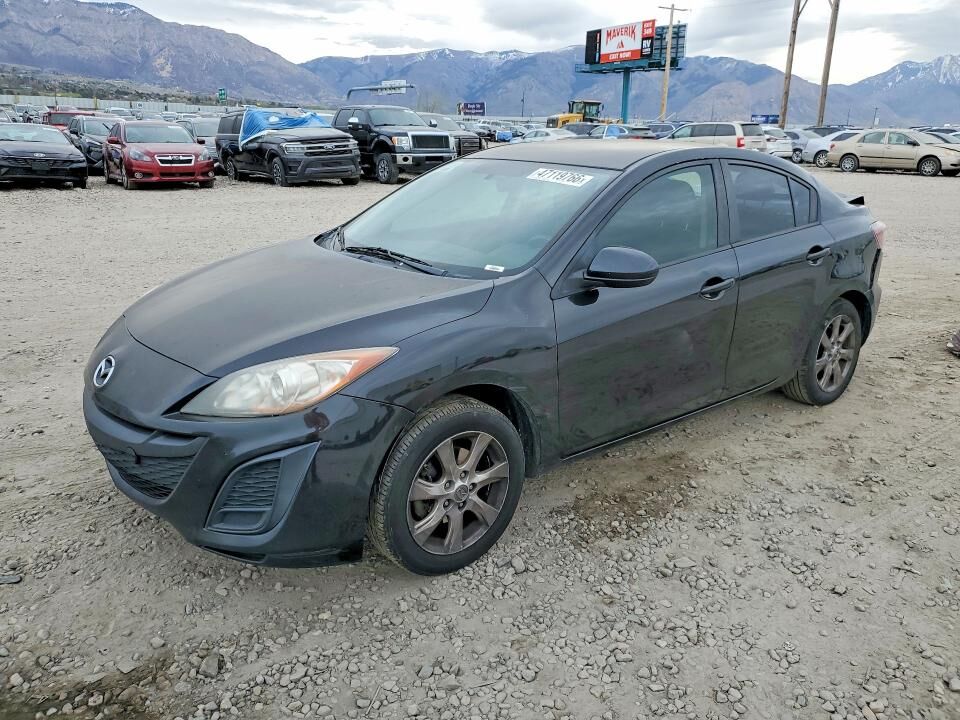 2010 MAZDA Mazda3