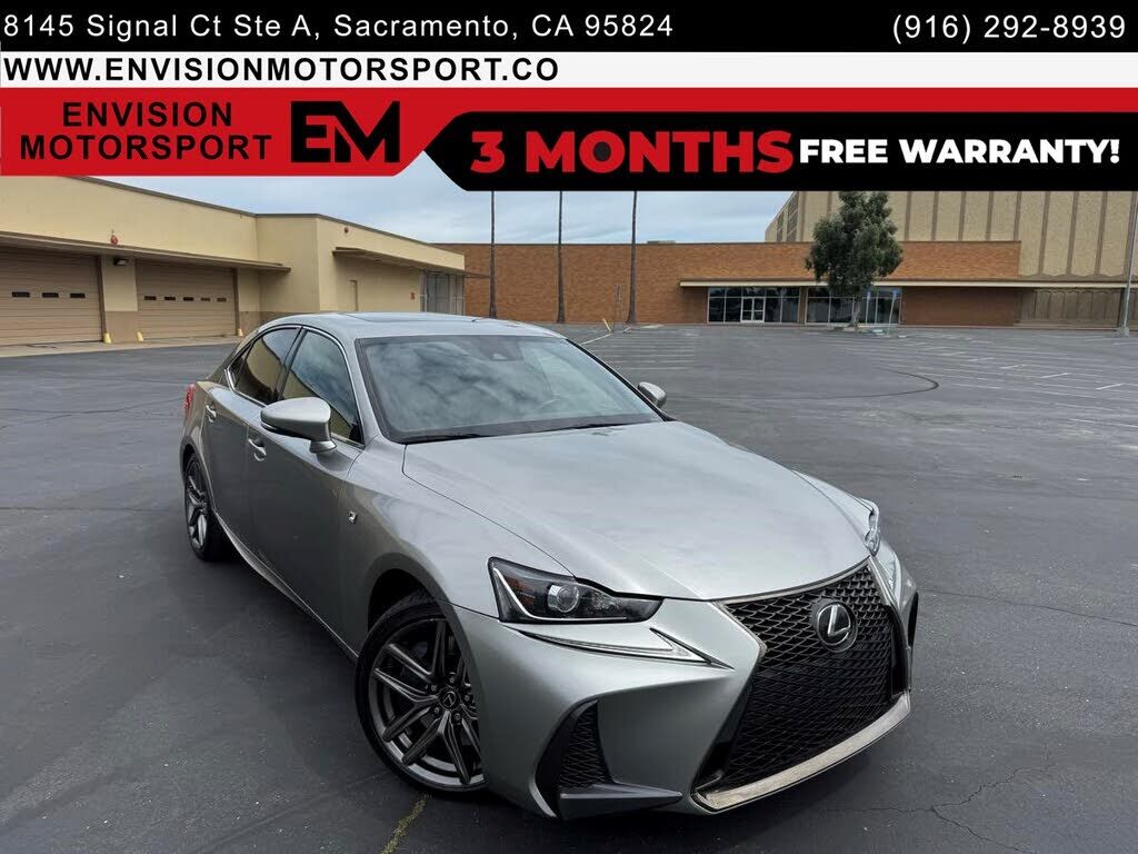 2017 LEXUS IS