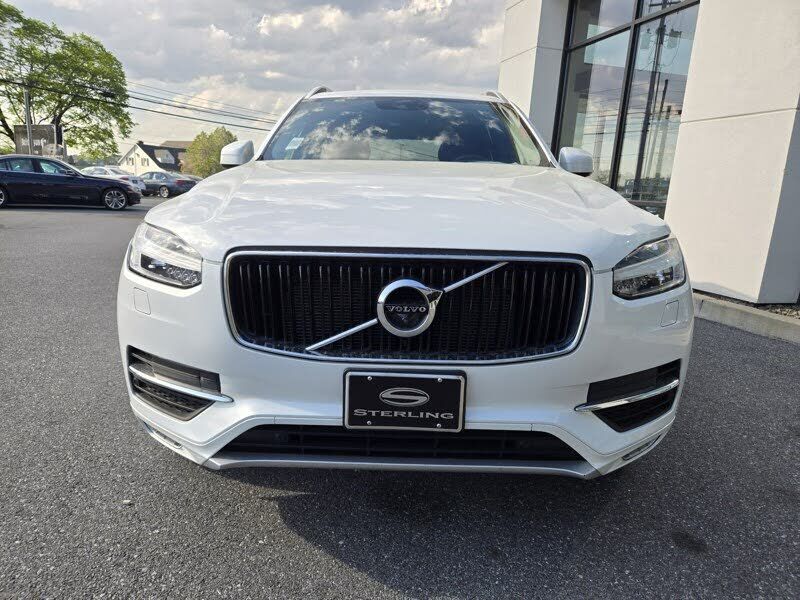 2017 VOLVO XC90