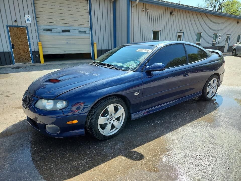 2005 PONTIAC GTO