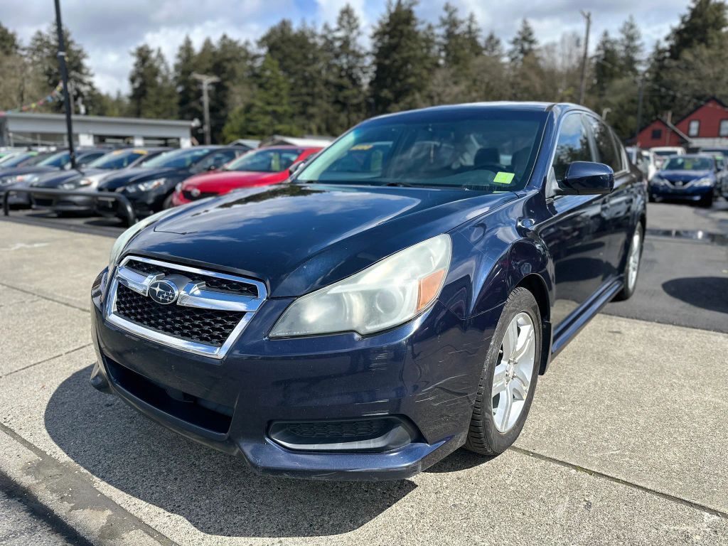 2013 SUBARU Legacy