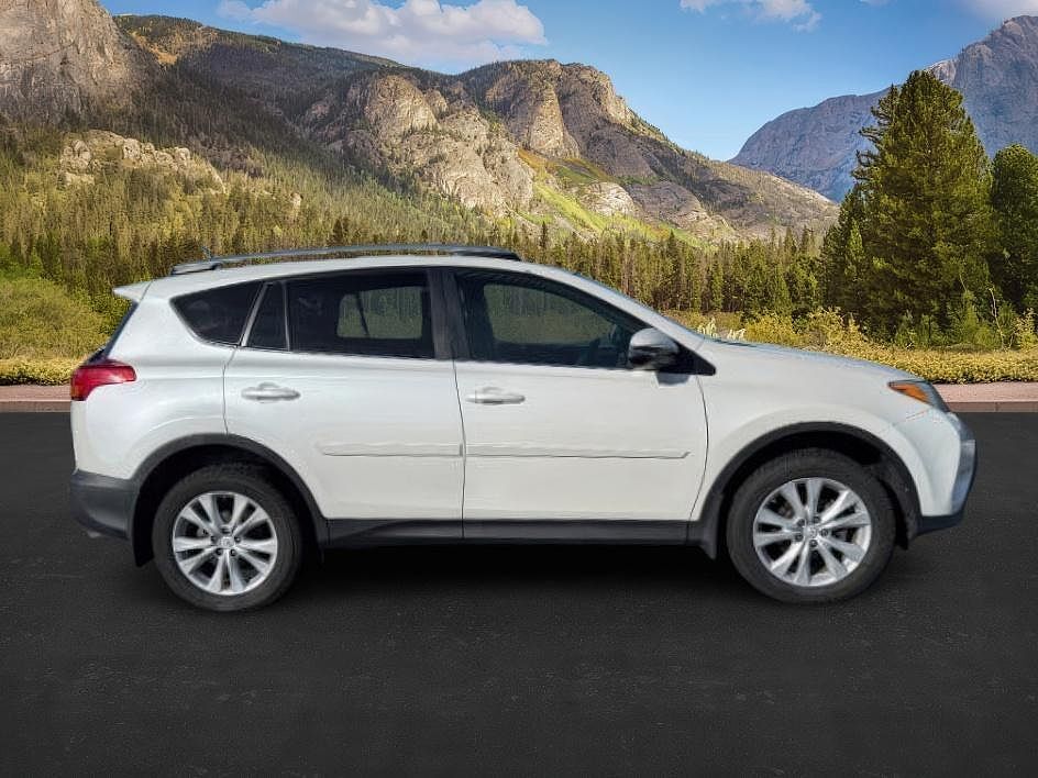 2013 TOYOTA RAV4
