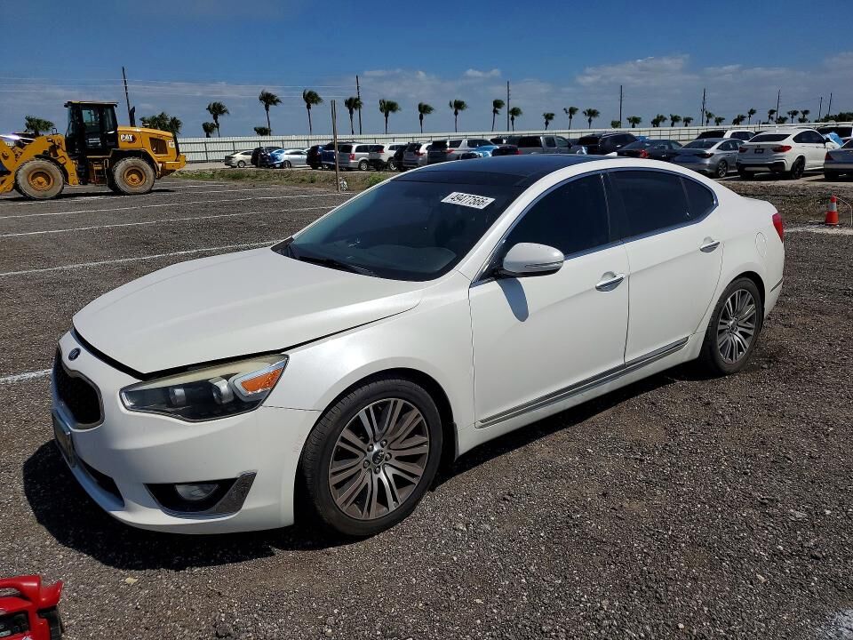 2014 KIA Cadenza