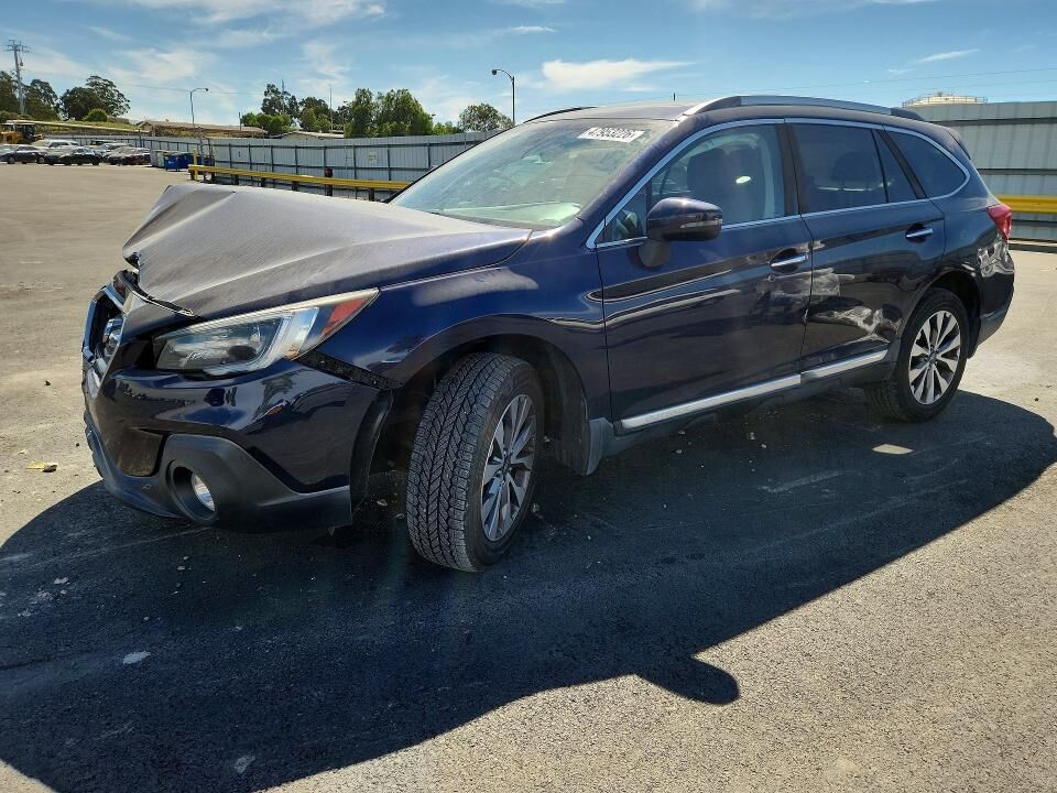 2018 SUBARU Outback