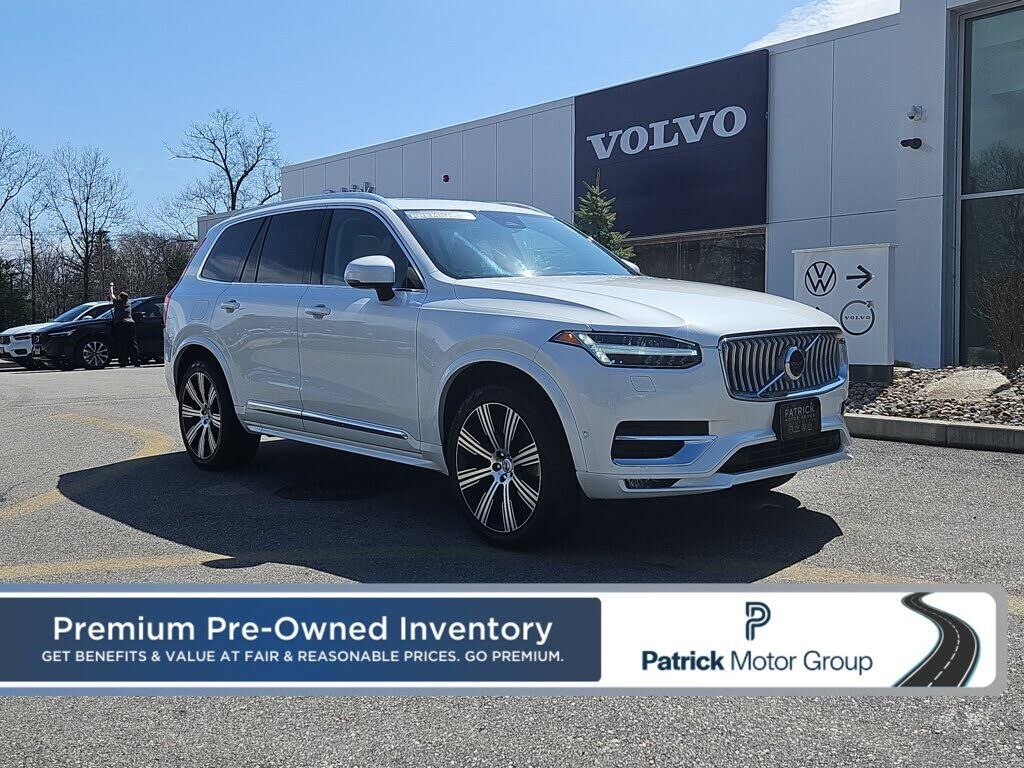 2025 VOLVO XC90