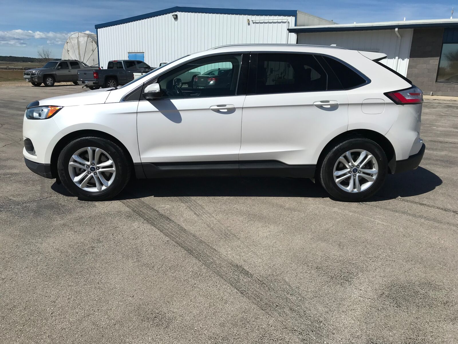 2019 FORD Edge