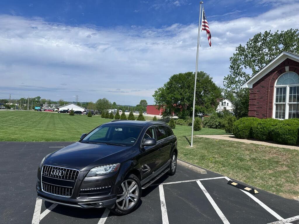 2010 AUDI Q7