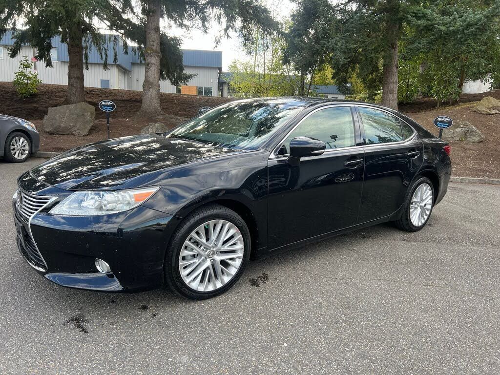 2015 LEXUS ES