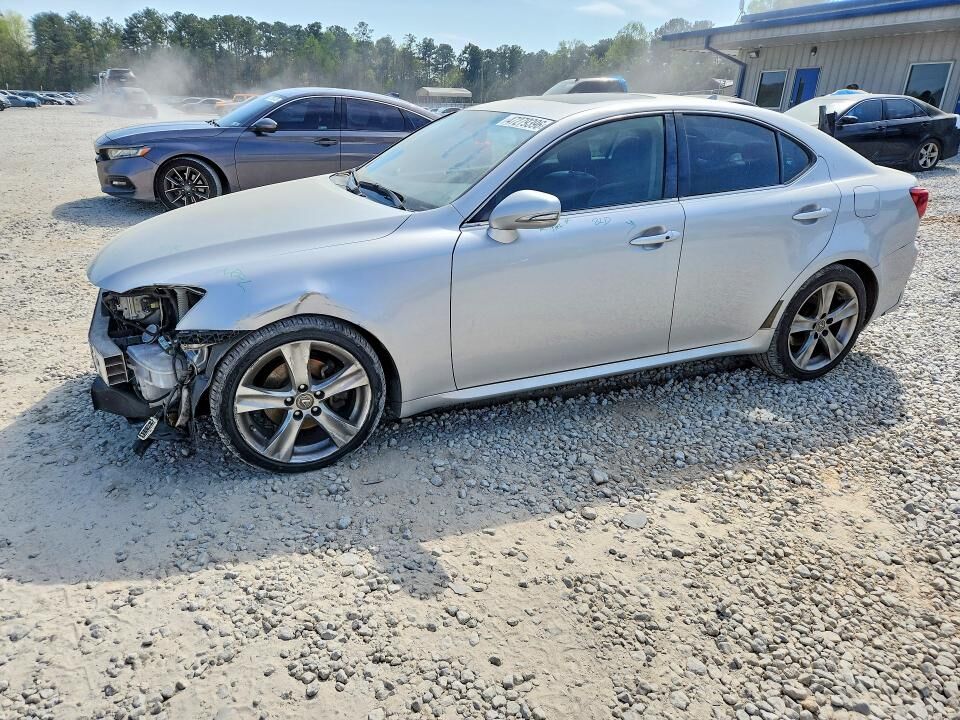 2013 LEXUS IS