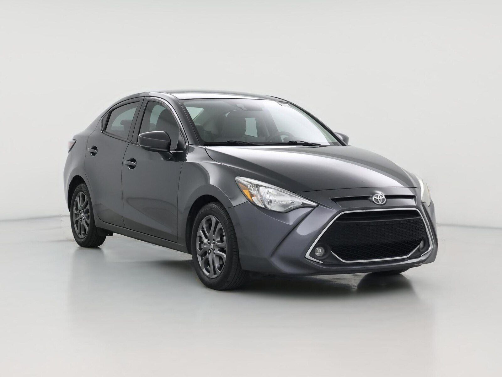 2019 TOYOTA Yaris