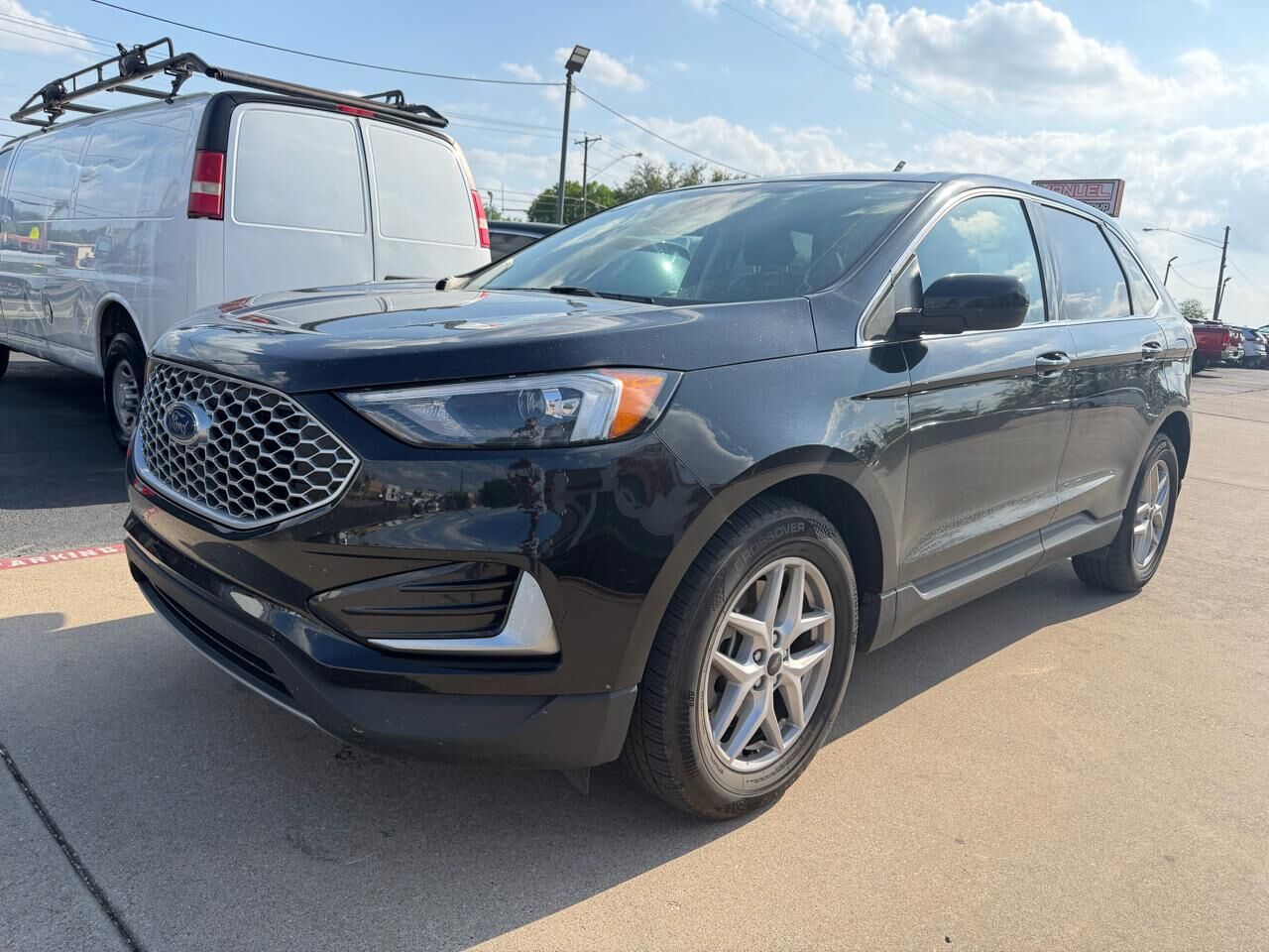 2024 FORD Edge