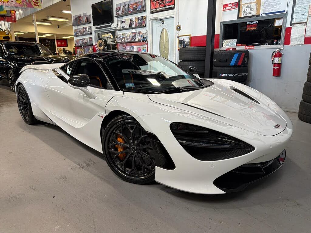 2019 MCLAREN 720S