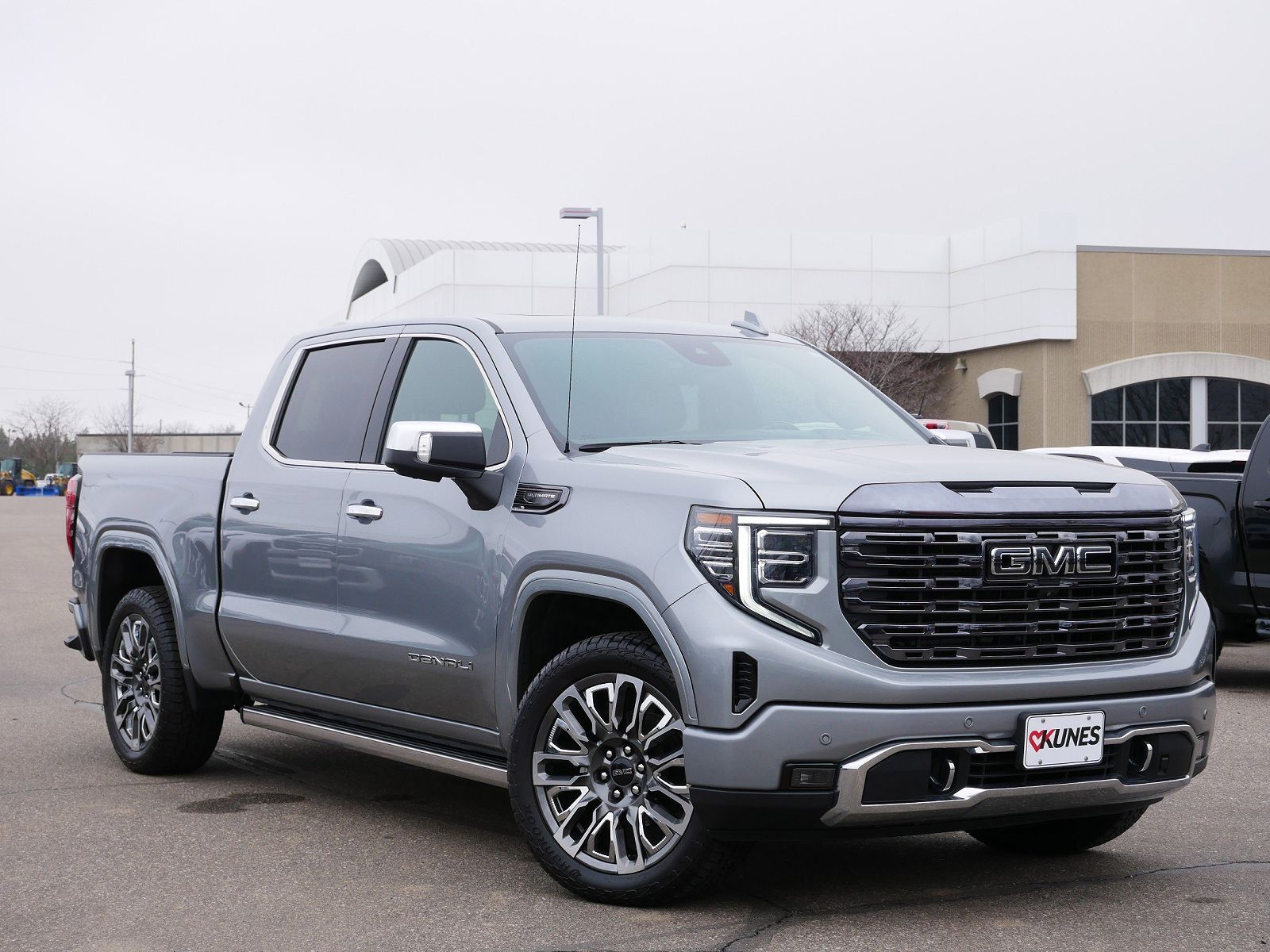 2023 GMC Sierra