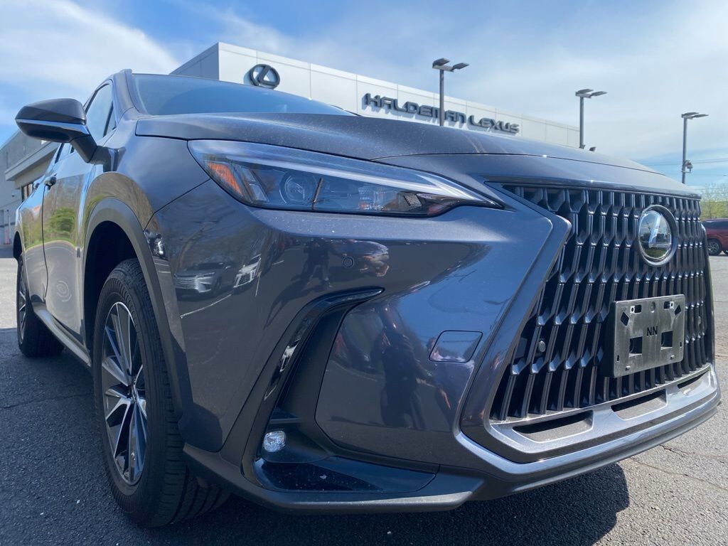 2025 LEXUS NX