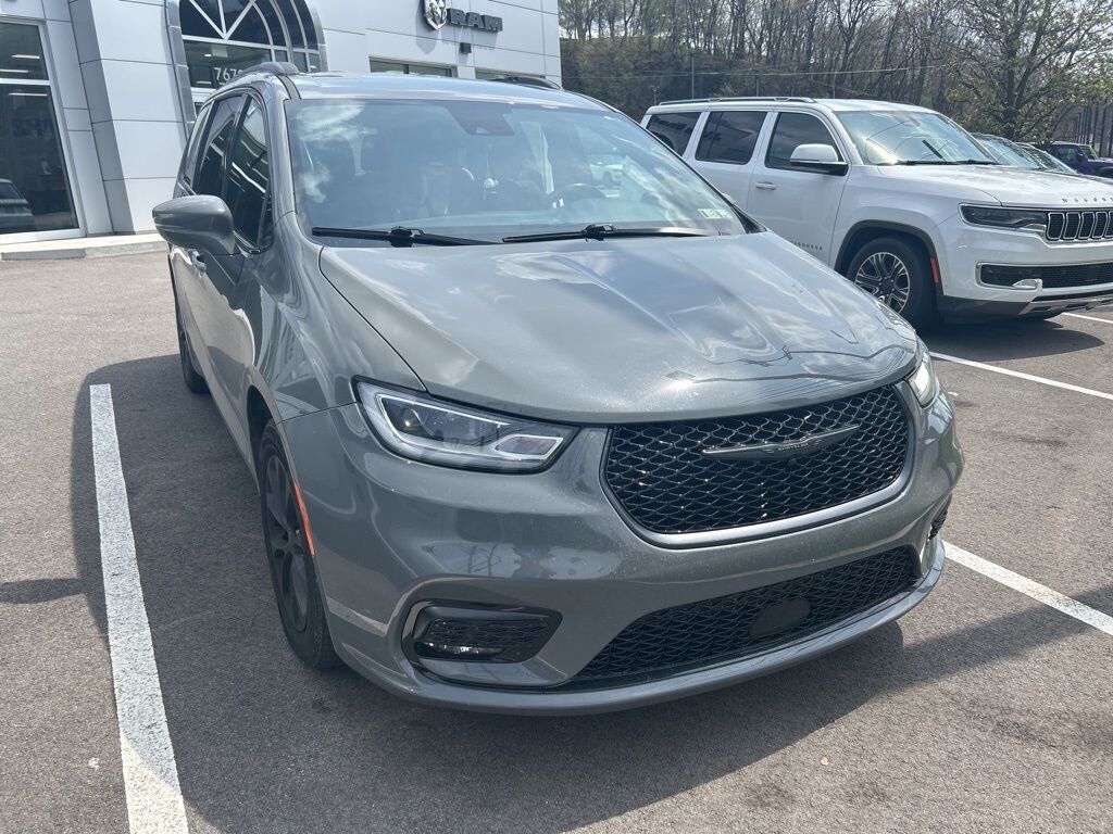 2021 CHRYSLER Pacifica