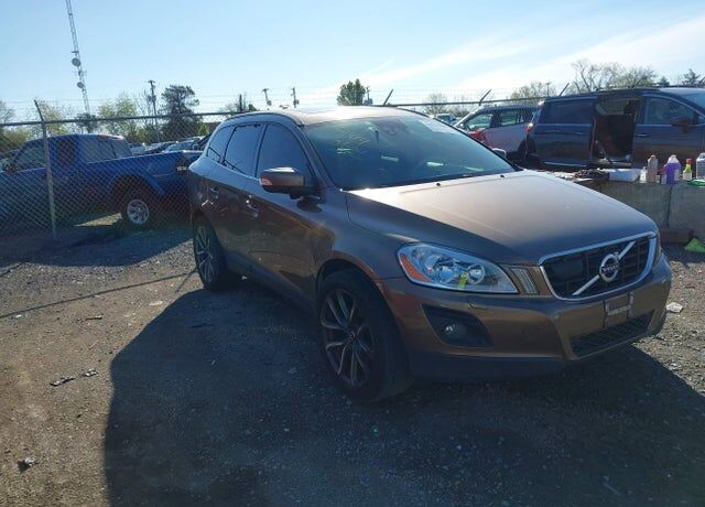 2010 VOLVO XC60