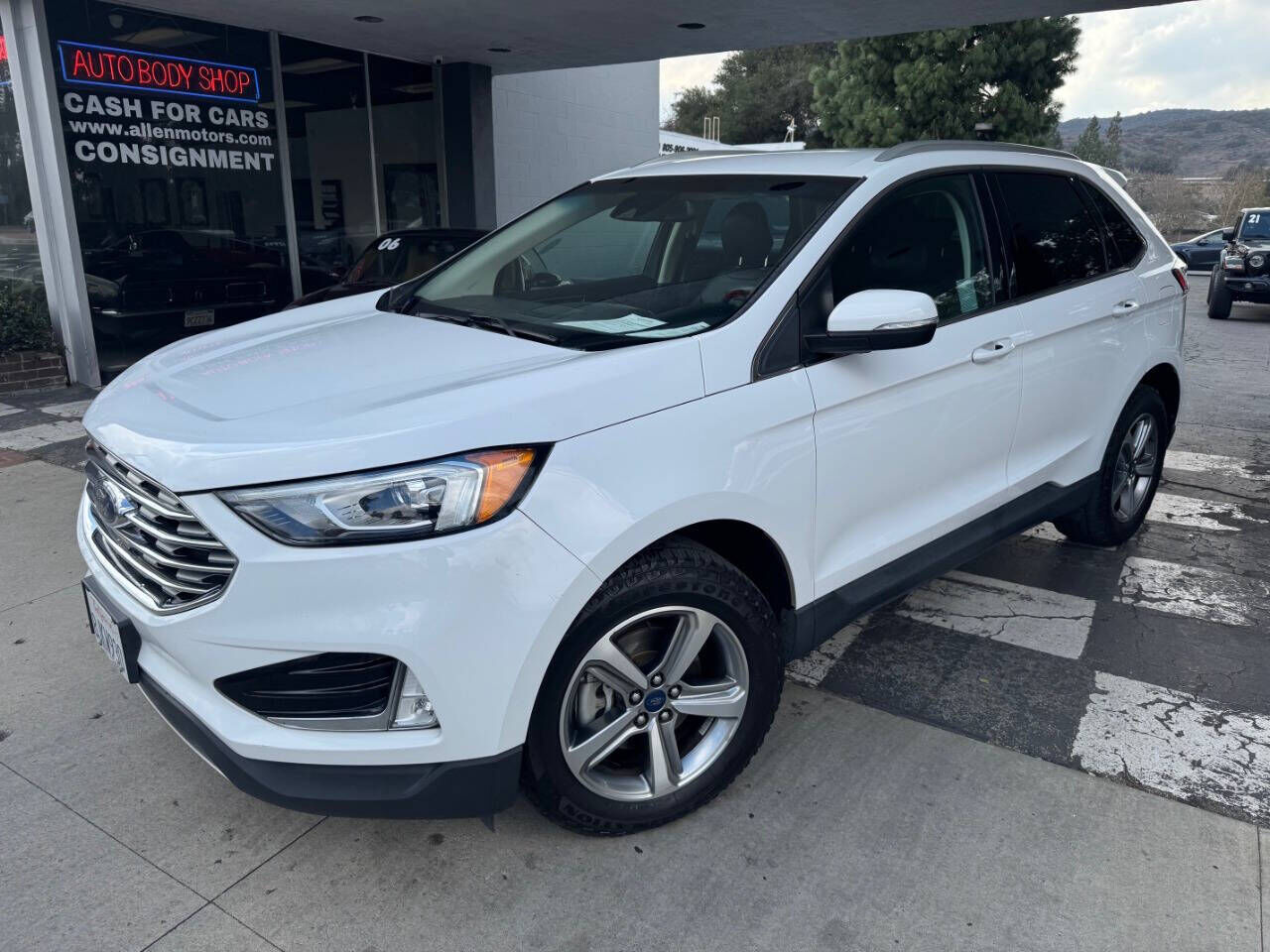 2019 FORD Edge
