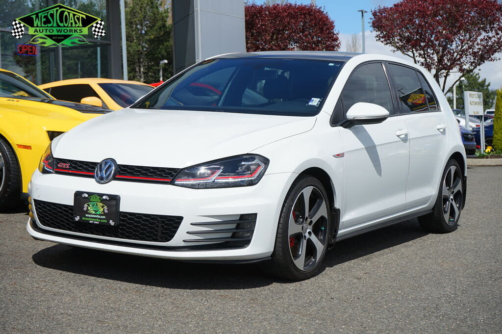 2017 VOLKSWAGEN Golf GTI