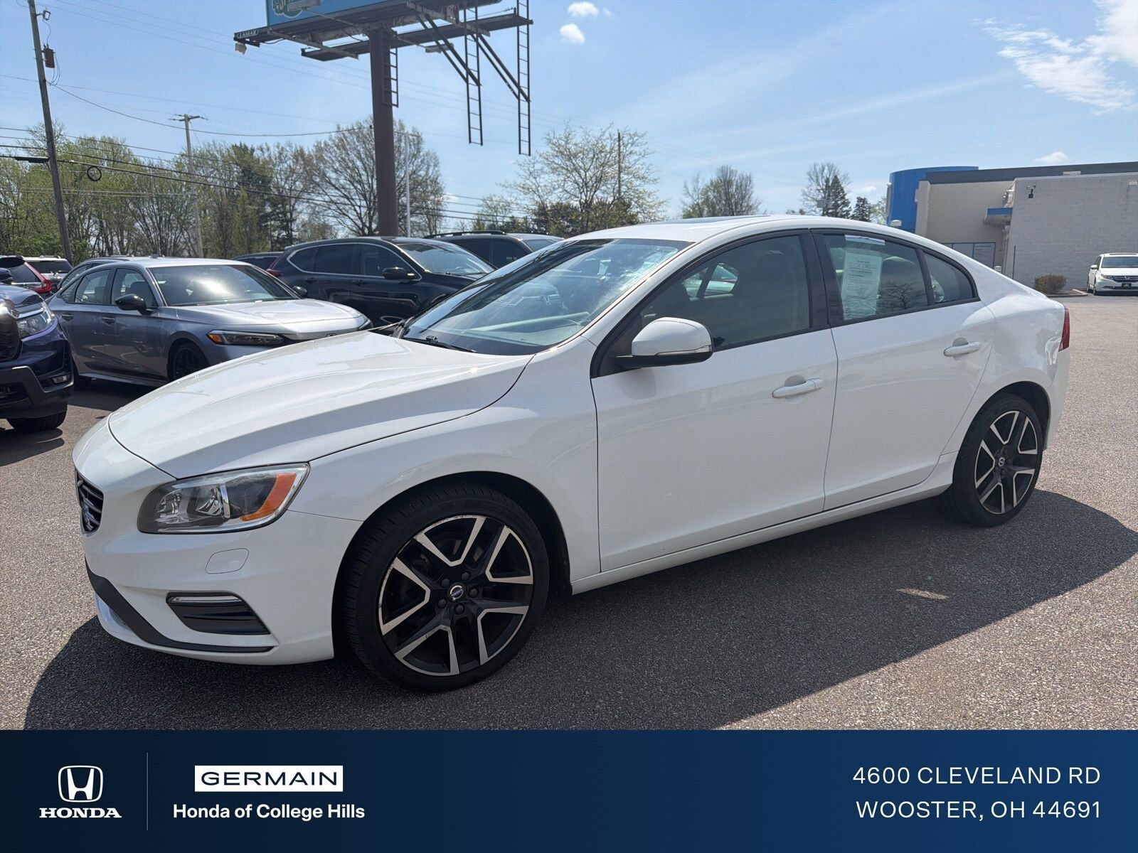 2017 VOLVO S60