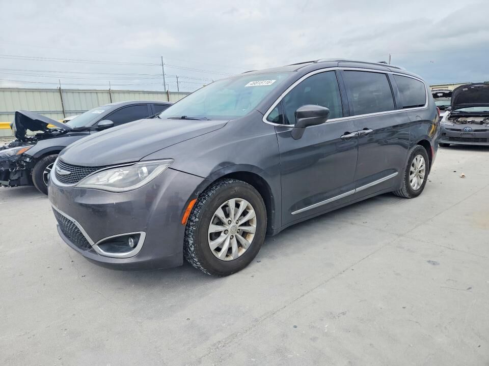 2018 CHRYSLER Pacifica