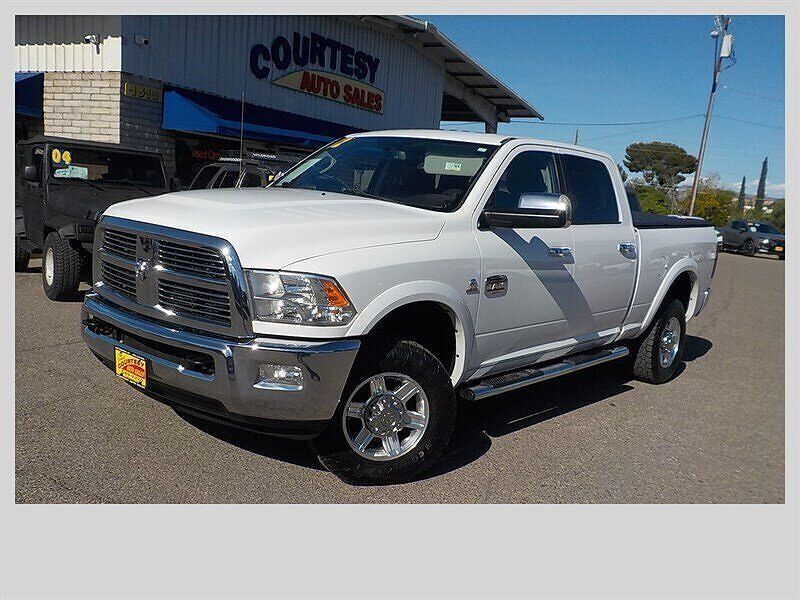 2012 DODGE Ram