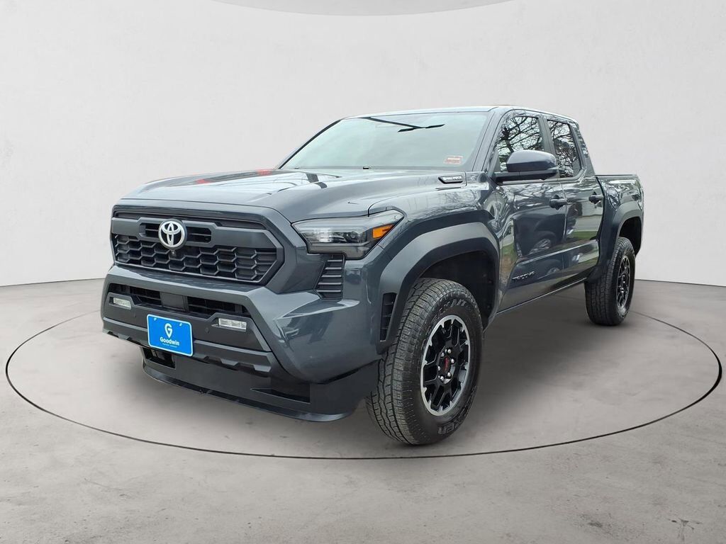 2024 TOYOTA Tacoma