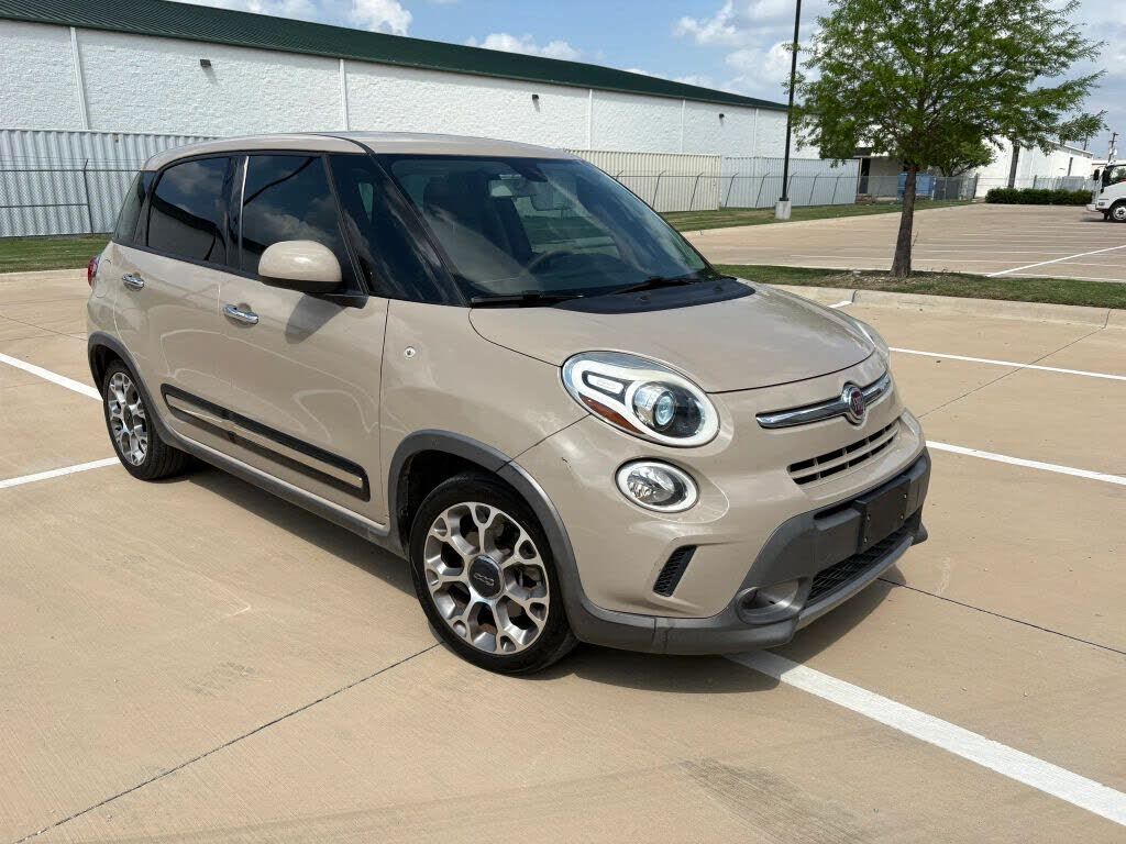 2017 FIAT 500L