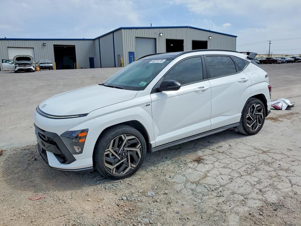 2024 HYUNDAI Kona