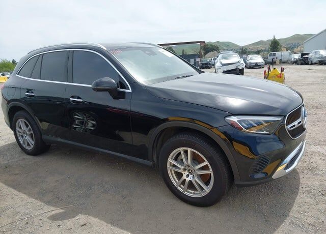 2023 MERCEDES-BENZ GLC-Class