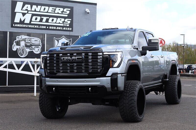 2025 GMC Sierra HD