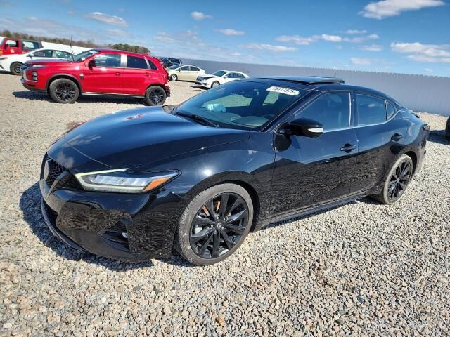 2022 NISSAN Maxima