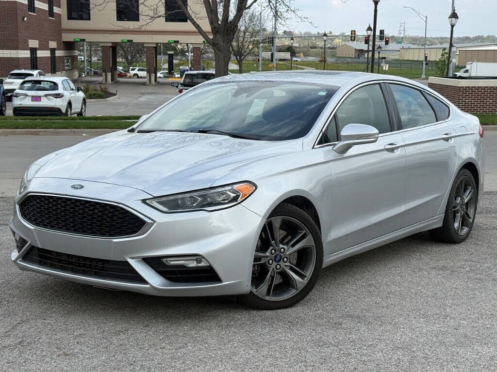 2017 FORD Fusion