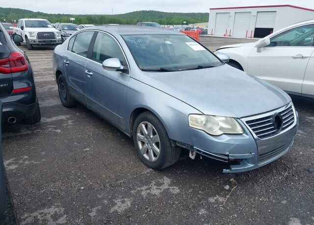 2008 VOLKSWAGEN Passat