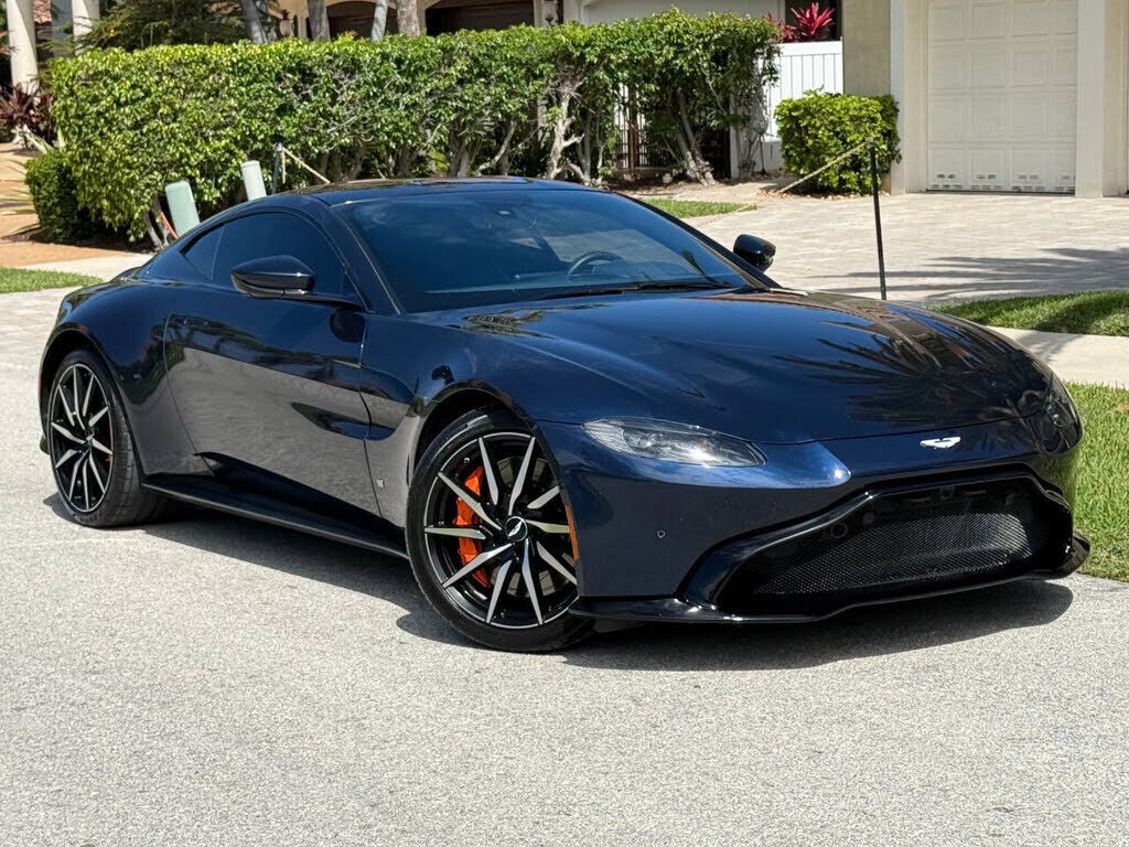 2019 ASTON MARTIN V8 Vantage
